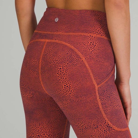 Lululemon Invigorate High-Rise Tight 25" Crackle Glaze Vintage Orange Size 4 - Picture 5 of 11